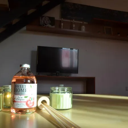 Con Piscina Vista Monte Nerone *