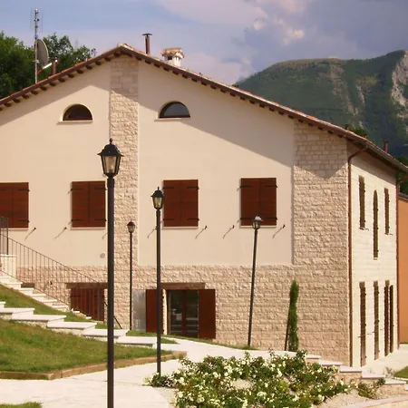 Διαμέρισμα Con Piscina Vista Monte Nerone *